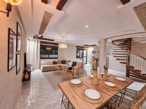 Stylish 2 Floor 6 Person Marina Penthouse